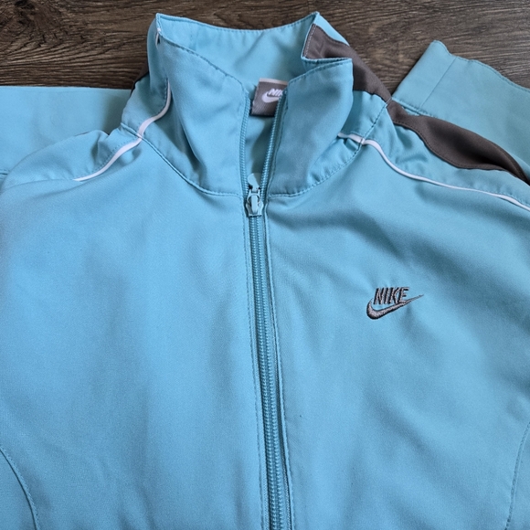 Nike Track Jacket - Picture 4 of 5